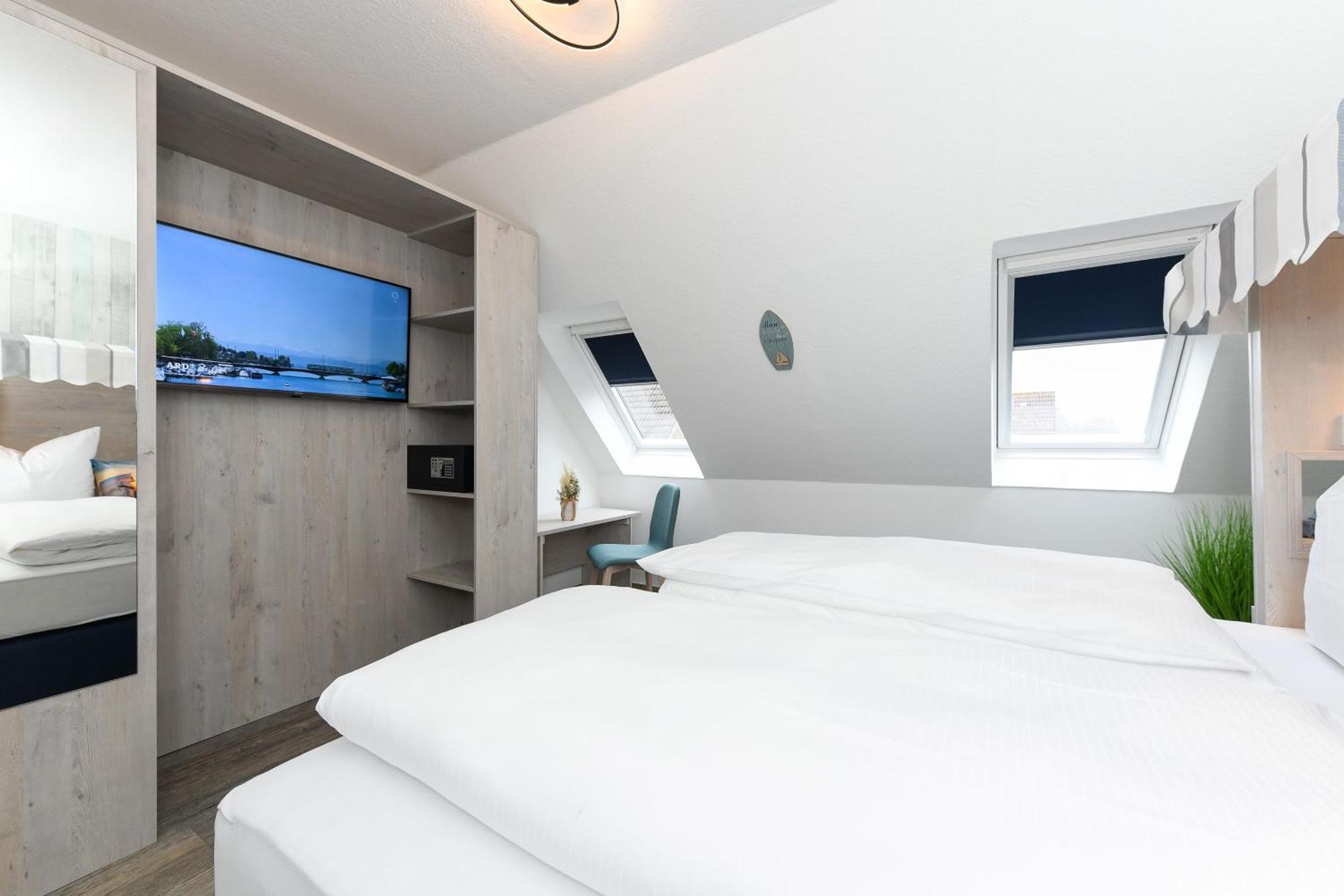 Ferienwohnungen Im Haus Strandkorb Bensersiel Bagian luar foto