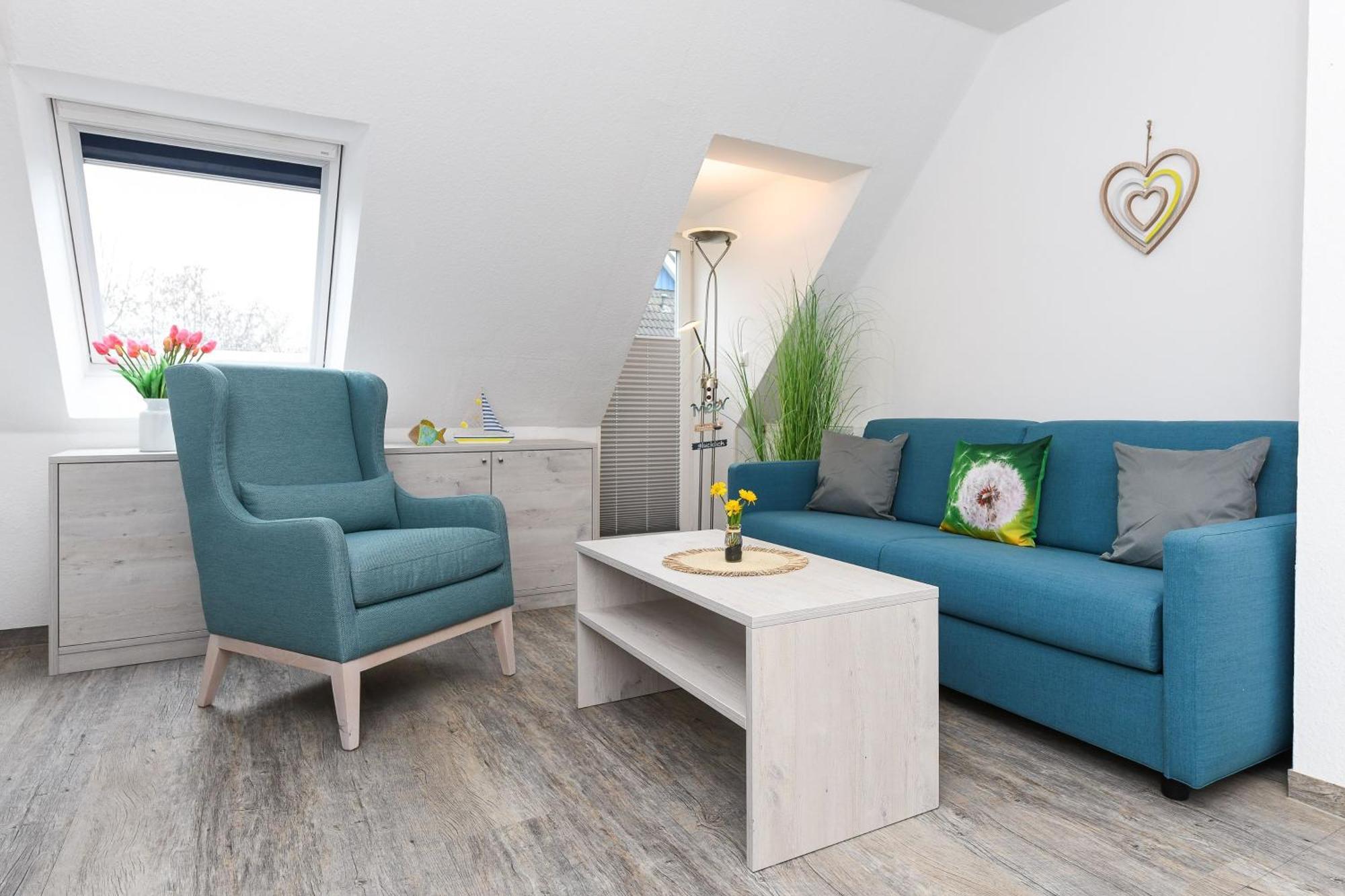 Ferienwohnungen Im Haus Strandkorb Bensersiel Bagian luar foto
